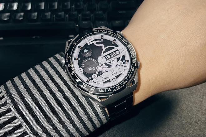 览邦Watch Ultra外观抢眼尽显风采凯发携手马竞赛事潮流一族 解锁新体验：选择(图4)
